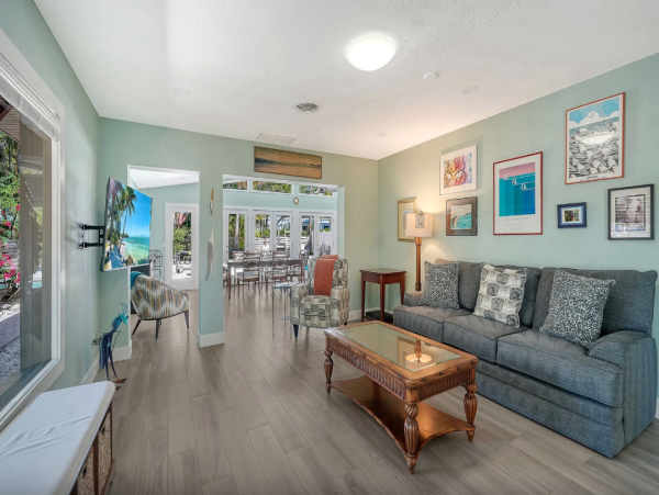 Luxury Lido Key Vacation Home -Private Pool & Beach Access